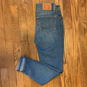 Levi Strauss 710 High-Rise Skinny Jean